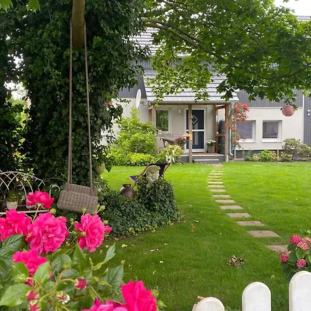 Lotte Havelland Ferienhaus *